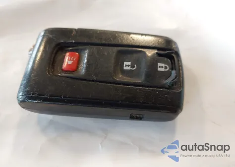 2008 Toyota Prius z USA, uszkodzony, nr VIN JTDKB20U187718600